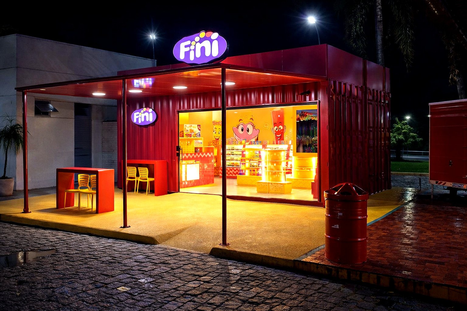 Fachada comercial planejada